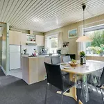 Suni - 400m From The Sea By Interhome Vakantiehuis Middelfart