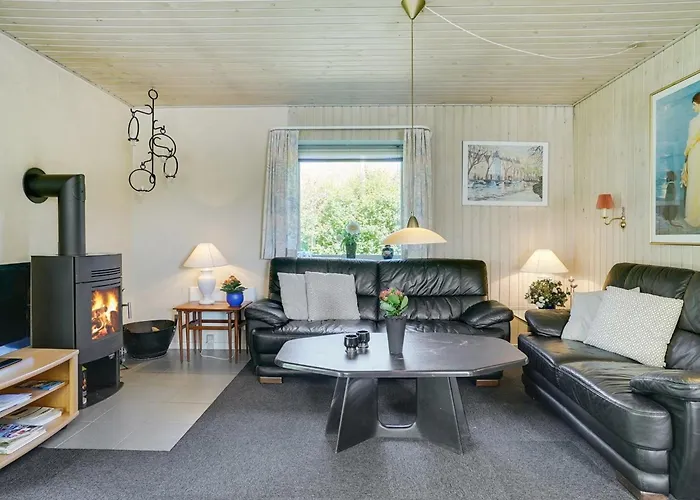 Suni - 400m From The Sea By Interhome